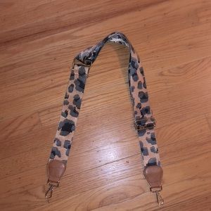 Purse strap - cheetah print